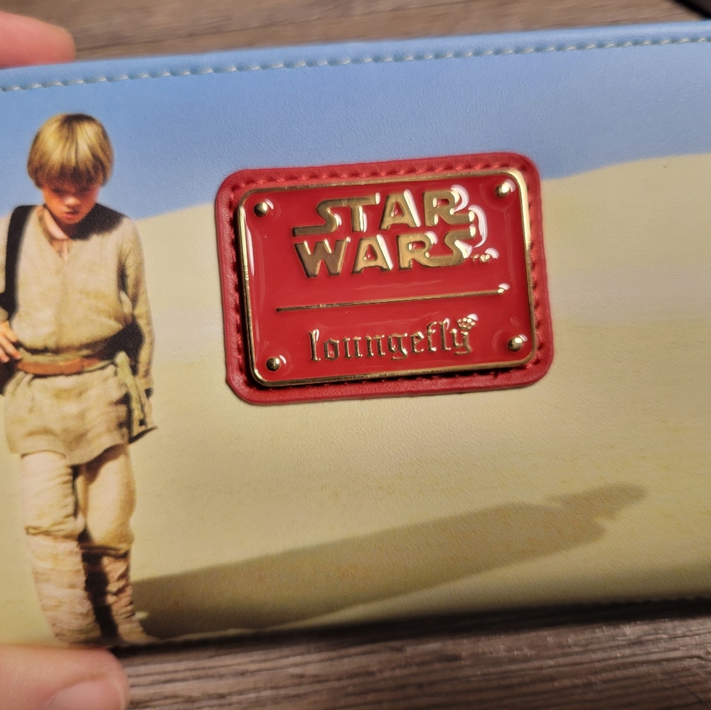 Loungefly NWT Star Wars‎ Phantom Menace Scenes zip around Wallet